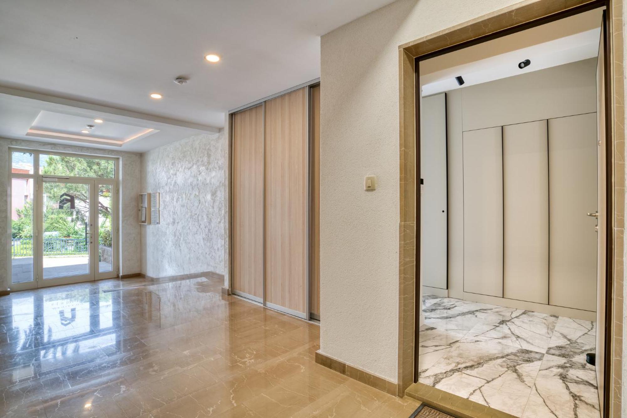 Ap Royal Oak - 2 Bedroom Apartment In Budva Exterior photo