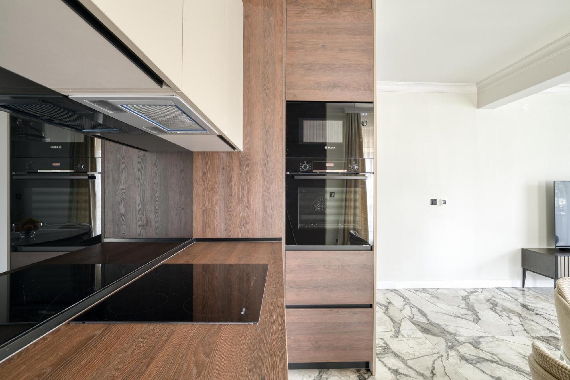 Ap Royal Oak - 2 Bedroom Apartment In Budva Exterior photo